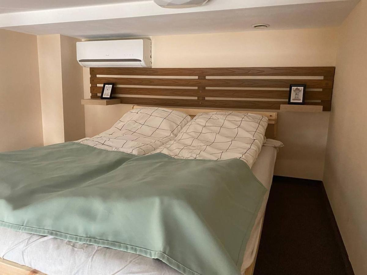 Apartamenty Dobra Noc Przy Wawelu 2 Bedrooms كراكوفيا المظهر الخارجي الصورة